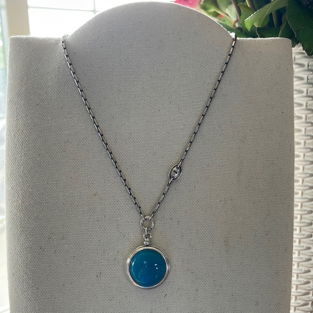 Fossil Vintage Blue Necklace